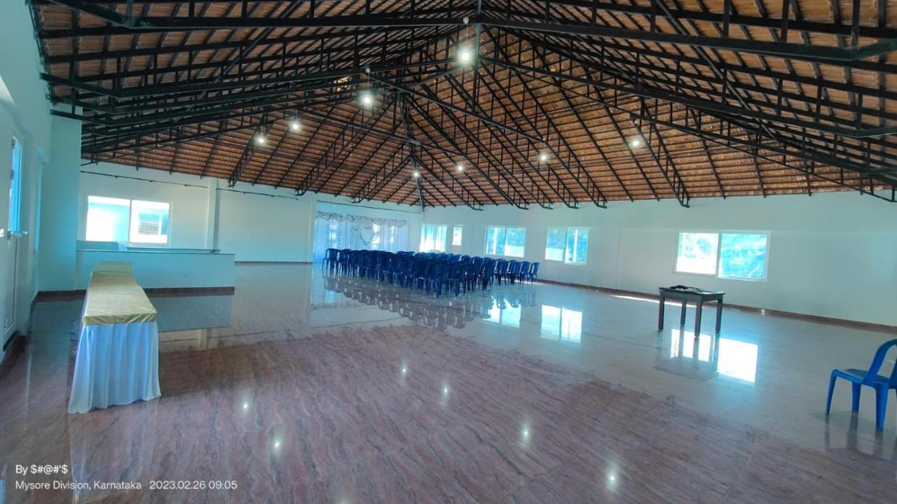 Coorg ASHOK PALACE Madikeri Buitenkant foto